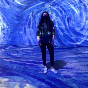 Meet your Posher, Serena